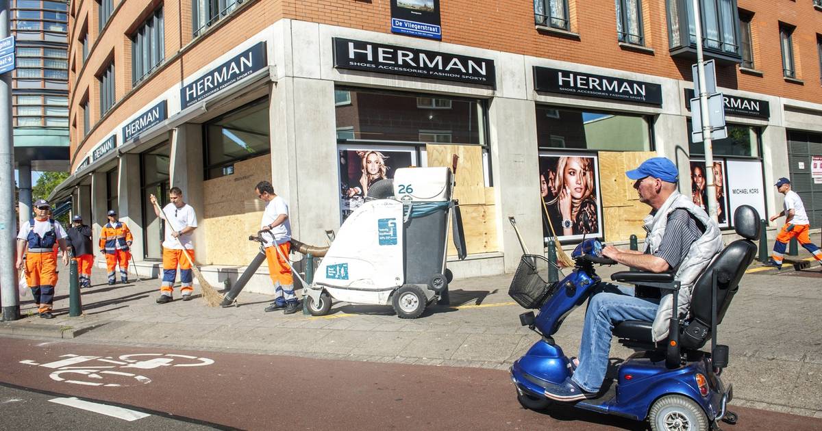 Schilderswijk likt wonden Binnenland AD