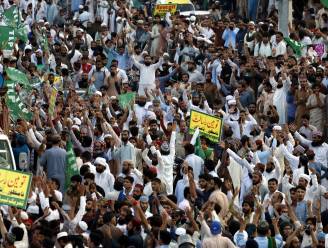 Duizenden Pakistanen protesteren omdat ‘Charlie Hebdo’ opnieuw Mohammed-cartoons publiceerde