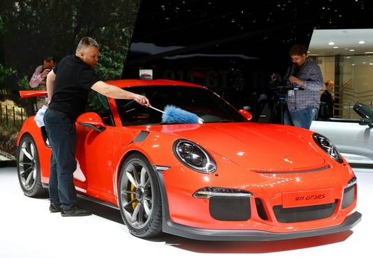 Familie Paul Walker Krijgt 30 Ontvreemde Auto S Terug Show Ad Nl