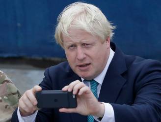 Britse regering wil WhatsApp-berichten Johnson niet afstaan in onderzoek naar coronabeleid