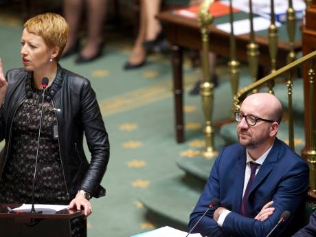 "Il reste d'indécrottables machistes en politique"