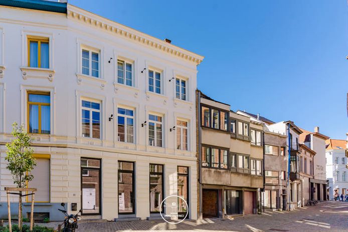 Hotel te koop in centrum Gent.