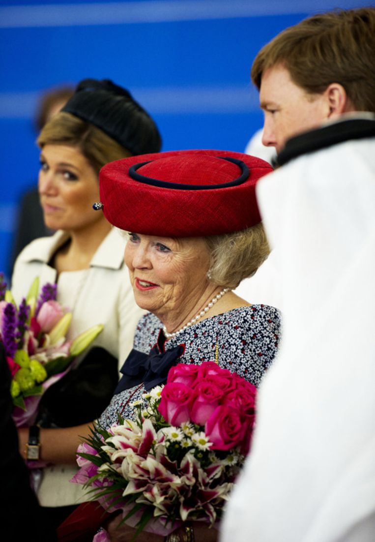 Koningin Beatrix, prins Willem-lexander en prinses Maxima brengen donderdag in Doha een bezoek aan de scheepswerf Nakilat Damen Shipyards Qatar. <br /> Beeld 