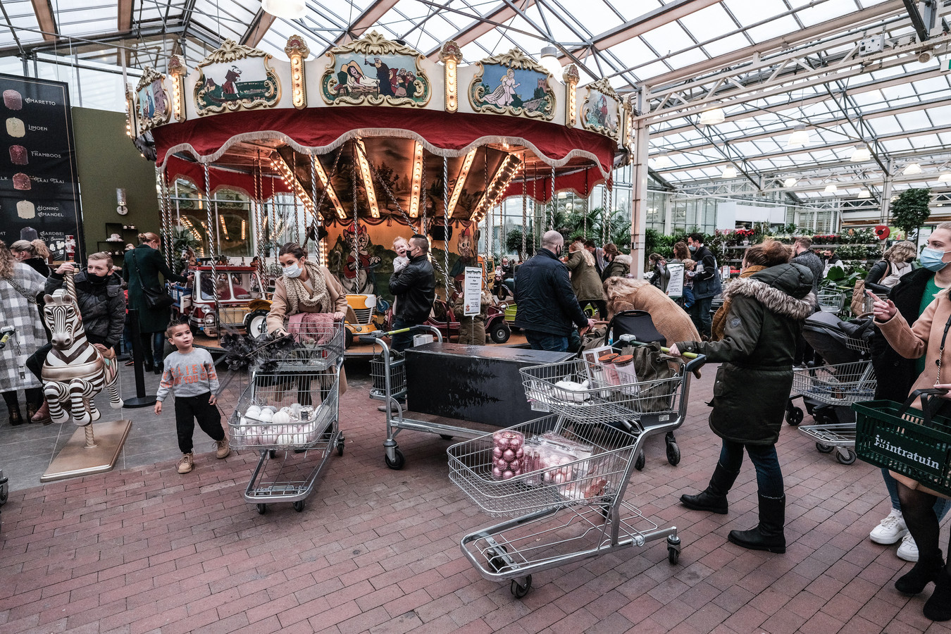 Grootste kerstshow van Europa bij Intratuin in Duiven bomvol; hoezo 1,5
