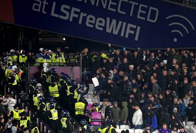 Stevige sanctie voor Anderlecht na wangedrag fans in Londen: 50.000 euro boete en géén bezoekende supporters in Silkeborg