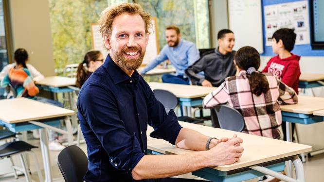 Onderwijsminister sluit smartphoneverbod in de klas niet langer uit 