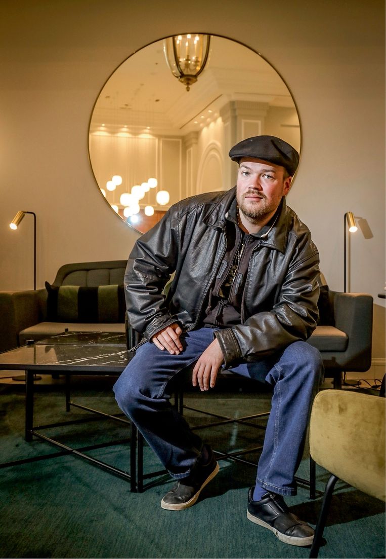 Auteur Niko Vorobyov: ‘Veel kleine drugsbendes zullen in de problemen raken omdat hun aanvoer wordt verstoord. We kunnen dus nog meer bendeoorlogen en geweld verwachten.’ Beeld 