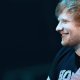 TTT-berichten: Voortaan mag Ed Sheeran 'MBE' achter z'n naam zetten, wat zou staan voor 'Mag Beter, Ed