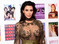 Kim Kardashian doneert 3000 dollar aan werkloze weduwe
