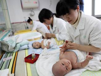 China wil abortussen "die niet medisch noodzakelijk zijn" terugdringen om bevolkingskrimp te stoppen