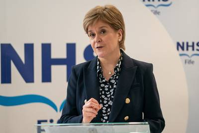 Schotse ex-premier Sturgeon opgepakt in onderzoek naar partijfinanciering