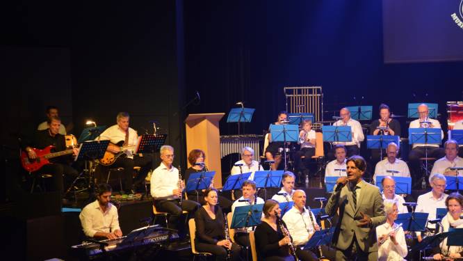 Fanfare en harmonie swingen met Günther Neefs: eerste concert samen smaakt meer