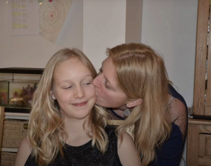 Coline met haar mama Magali. Het 17-jarige meisje zou in de VS gaan studeren. De moeder had met vriendinnen plannen voor een vastgoedkantoor.