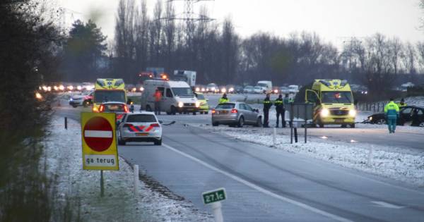 Politie zoekt getuigen van dodelijk ongeval bij Ritthem - PZC