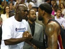 LeBron James evenaart legende Michael Jordan
