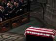 Bizar: 'God Save the Queen' op begrafenis John McCain?