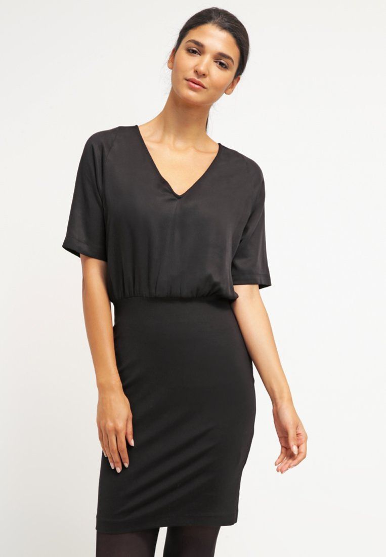 Deze Jurk Heeft Een Wachtlijst Van Meer Dan 900 Mensen Style