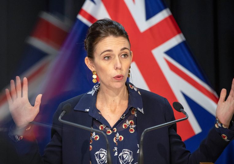 Ardern tijdens een covid-persfoncerentie in 2020. Beeld Photo News