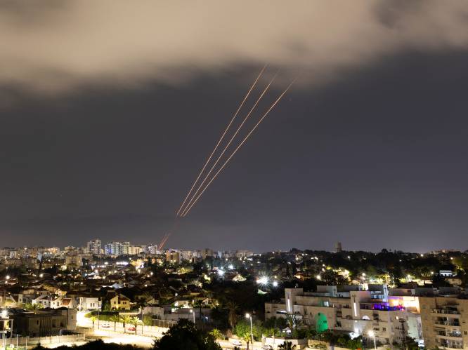 Israël slaat met hulp bondgenoten aanval van Iran af: 'Brutaal en ongekend’
