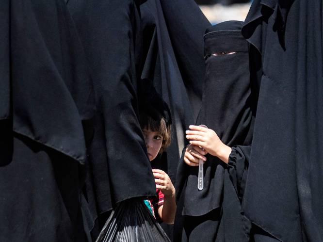 PORTRET. Wie zijn de Belgische IS-vrouwen die mogen terugkeren uit Syrië?