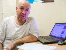 Voor complotdenker Micha Kat dreigt jaren cel, maar hij kan ook 1,5 miljoen krijgen van de Staat