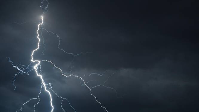 Un entraîneur de football meurt foudroyé en plein match amical