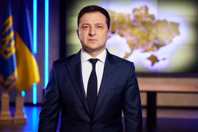 Volodimir Zelenski, de president van Oekraïne, tijdens een toespraak op televisie.