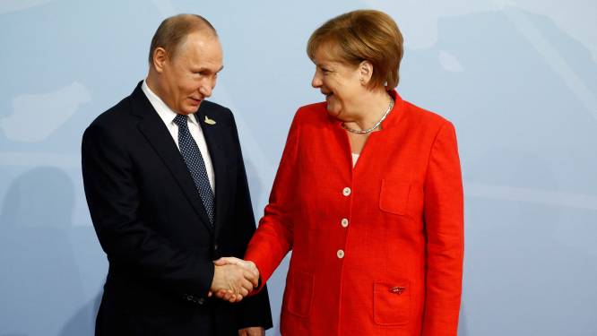 Merkel in nadagen kanselierschap nog één keer naar Poetin