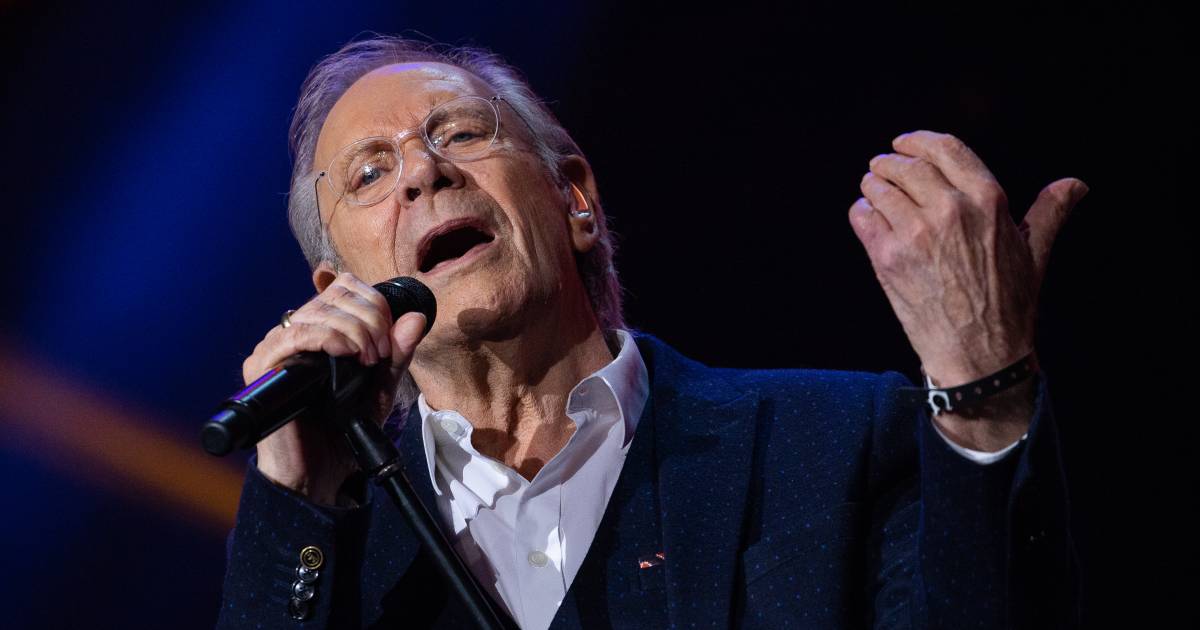 Rob de Nijs fikk en lungeemboli som nesten drepte ham, er nå &laquo;utrolig frisk&raquo; |  forestilling