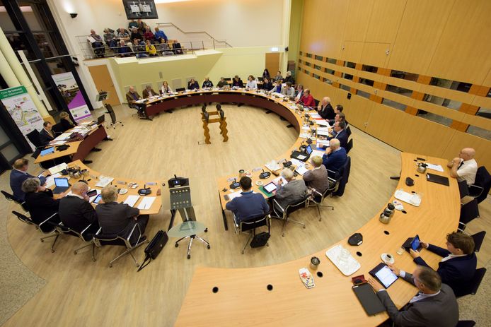 Raadsvergadering i  Valkenswaard op archiefbeeld.