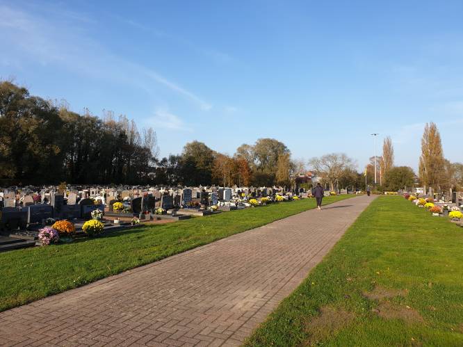 Twee vaste camera’s op begraafplaats van Denderleeuw en één op kerkhoven Welle en Iddergem, ook op andere locaties camera’s gepland