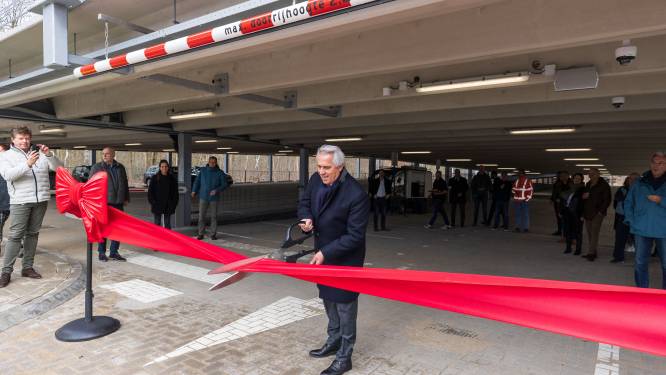 Tijdelijke parkeergarage moet gebied rondom EBI verkeersveiliger maken