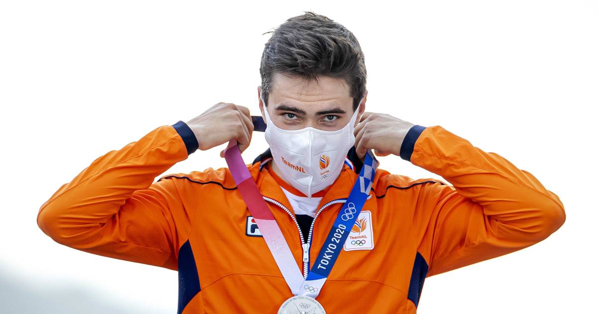 Emotionele Tom Dumoulin onthult na zilveren tijdrit: 'Ik ...