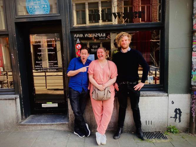 Kenny (40) en Katrien (37) maken van Bar Mirwaar een comedycafé: "Inspiratie opgedaan in New York”