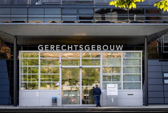 De rechtbank in Utrecht sprak een verdachte vrij van bedreiging en afpersing. De verklaringen van betrokkenen bleken tegenstrijdig.