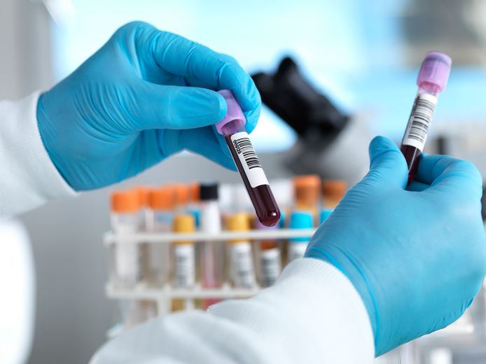 ‘Bloedtest die speurt naar kanker kan duizenden levens helpen redden ...