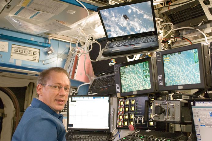 Ruimtevaarder Frank De Winne is ervaringsdeskundige inzake quarantaine. Hij zat zes maanden ‘opgesloten’ in het ISS.