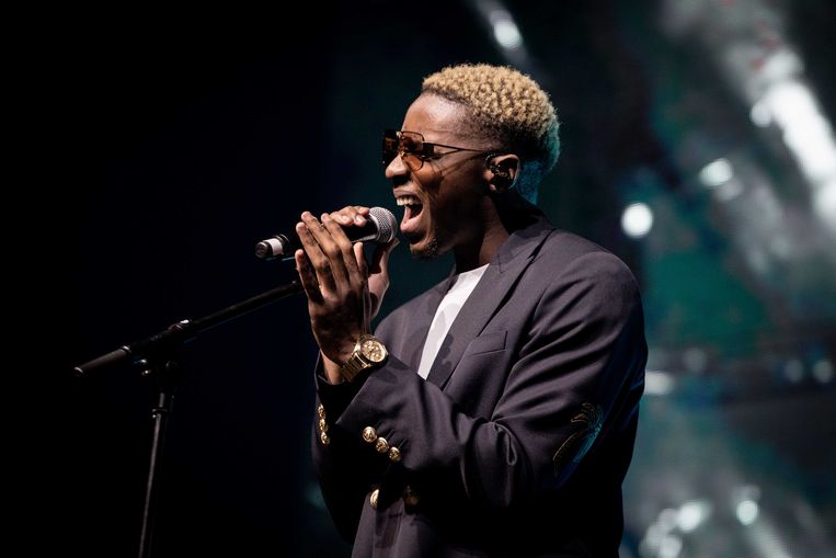 Jérémie Makiese op 9 april tijdens opwarmertje Eurovision in Concert in Amsterdam. Beeld ANP