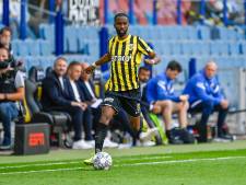 Eli Dasa kiest na vertrek bij Vitesse voor Rusland en tekent miljoenencontract bij Dinamo Moskou