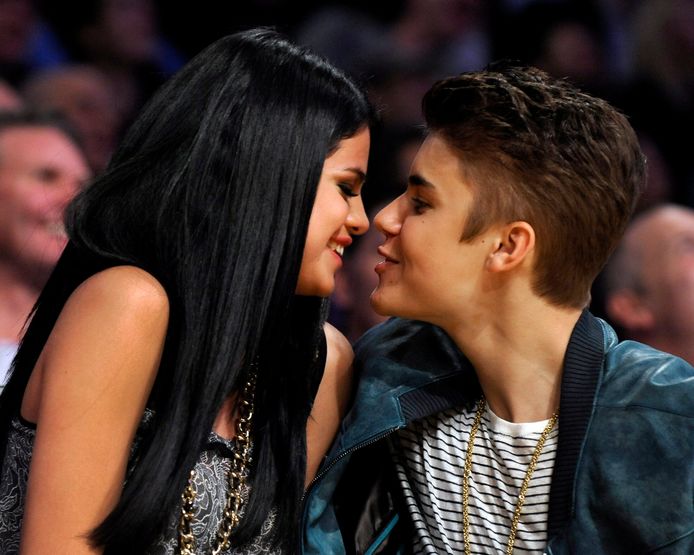 Selena Gomez en Justin Bieber in 2012.