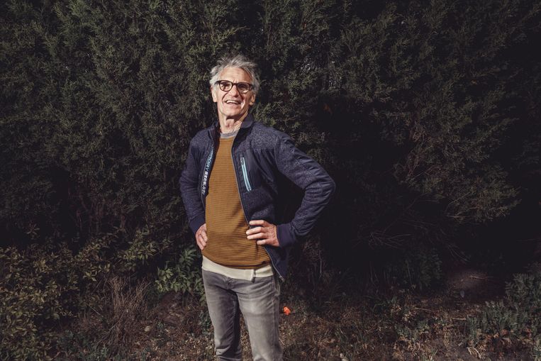 Noël Steen: ‘Heel veel bands hebben hier na of voor hun optreden op het gras een matchke voetbal gespeeld. In Werchter kon dat niet.’ Beeld © Stefaan Temmerman