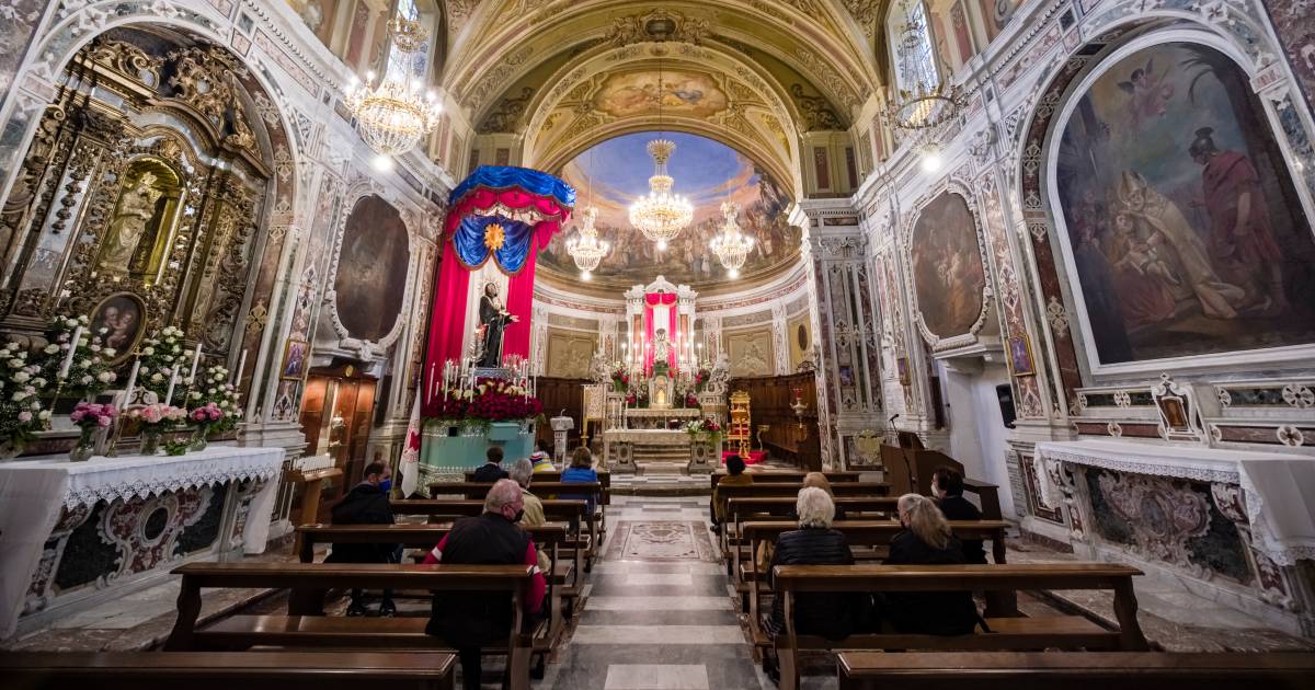 Catholic Church Tight: ‘Blue Envelope’ of €100m in Additional Valuation |  outside