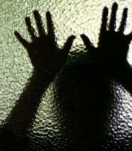 Budelnaar (27) noemt aanranding en verkrachting ‘een grap’, Openbaar Ministerie eist jaar cel