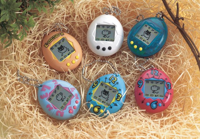 Opmerkelijk schilder Kwaadaardig Huisdier in een ei: de Tamagotchi is terug! | Economie | AD.nl