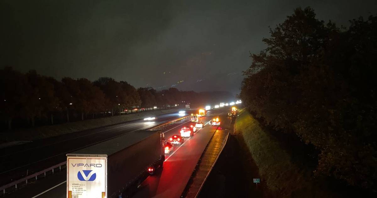 Ongeluk zorgde voor file op A1 bij Hengelo.