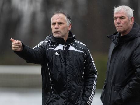 John Leeuwerik wordt eerste hoofdtrainer van Wisch dat voortkomt uit de samenwerking van Terborg en Silvolde
