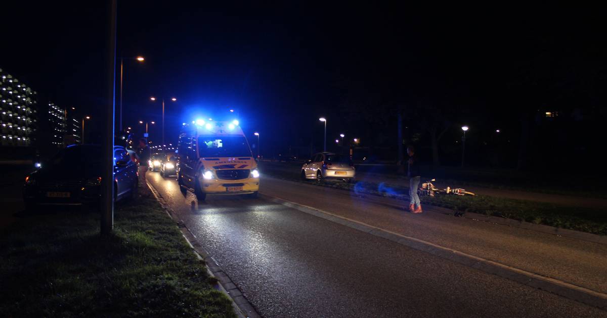 Man op fiets uit Kampen overleden na botsing met andere fietser.