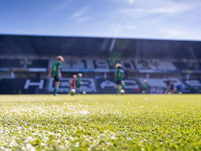Met kunstgras verdwijnt ook jeugdvoetbal uit het stadion van Heracles