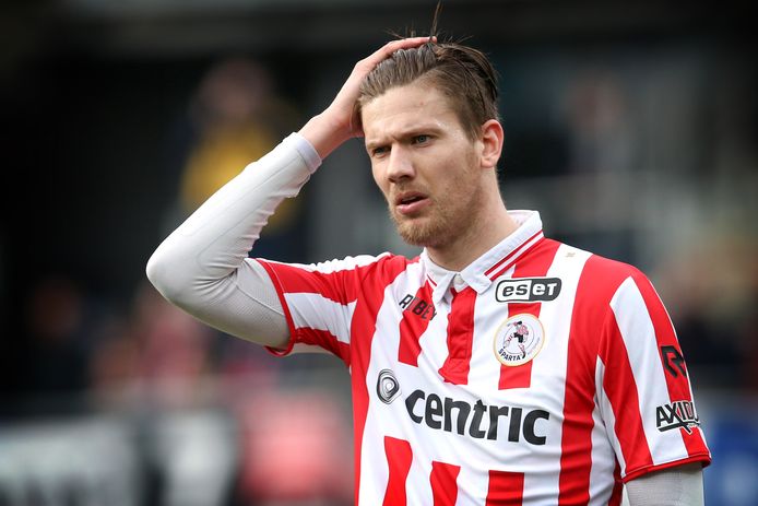 Michiel Kramer in het shirt van Sparta.