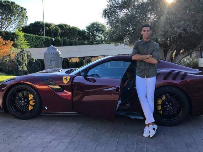 Aanschouw: het nieuwste paradepaardje in de garage van Cristiano Ronaldo